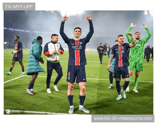 巴黎圣日耳曼禁区前沿施压