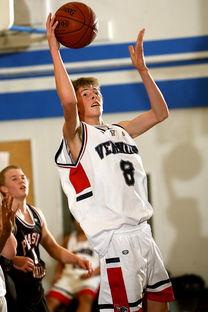 米兰app体育下载-国足阵地战与快攻效率比较，足球阵地战的战术有哪些